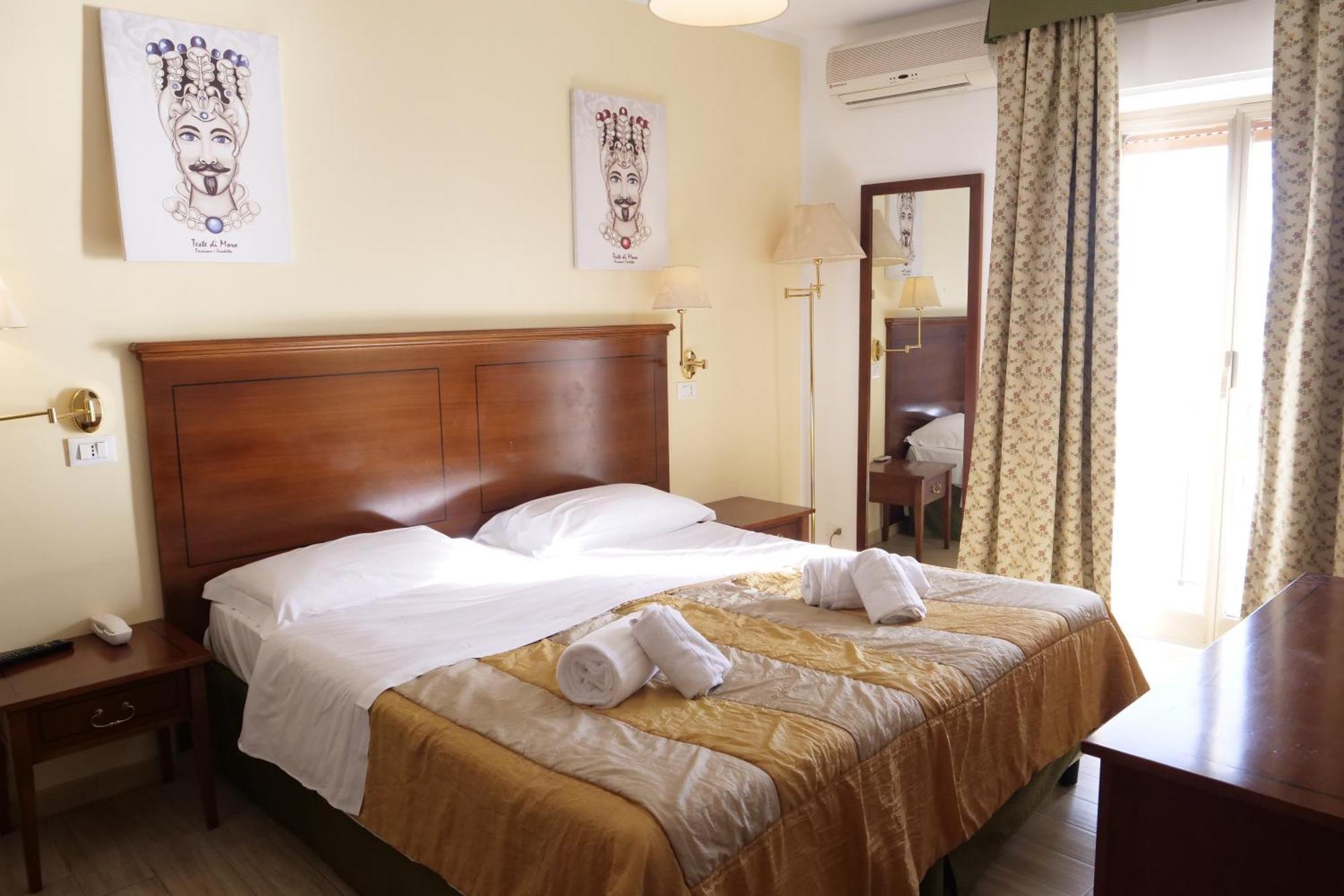 Hotel Elios Tao Taormina Exterior photo